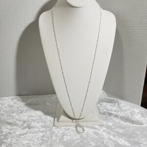 LC silvertone 32" with a 3"extension 1 2/8" pendant 1.1717